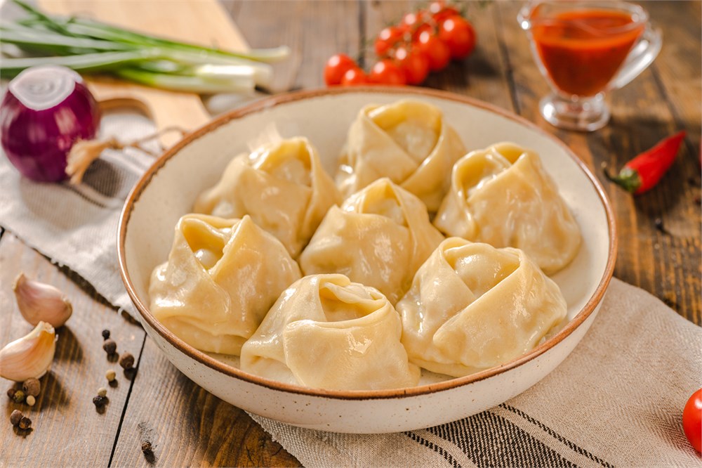 {{photo.Alt || photo.Description || 'Манты со свининой и говядиной замороженные, весовые'}}