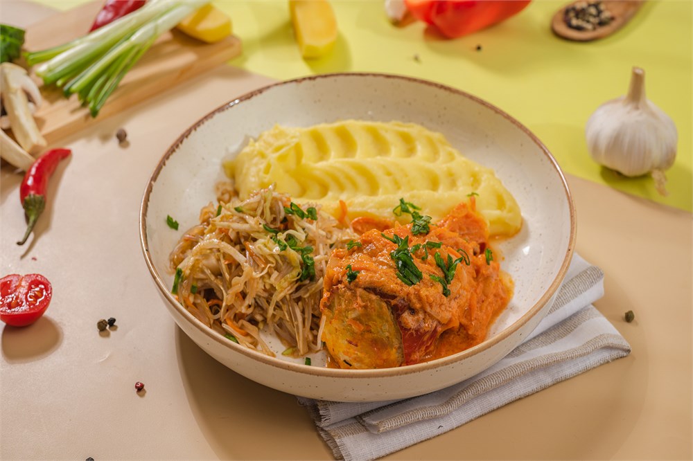 {{photo.Alt || photo.Description || 'Фаршированный перец с картофельным пюре '}}