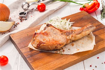 {{photo.Alt || photo.Description || 'Чалагач из свинины'}}