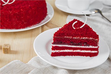 {{photo.Alt || photo.Description || 'Торт Малиновый бархат 0,5 кг'}}