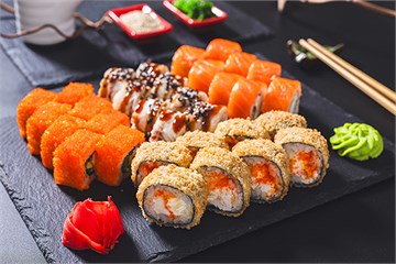 {{photo.Alt || photo.Description || 'Премиум сет'}}