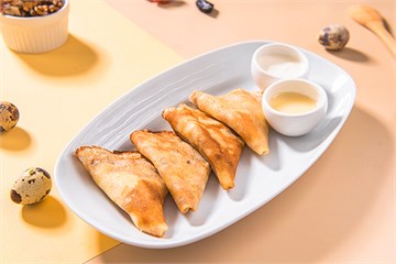 {{photo.Alt || photo.Description || 'Блинчики '}}