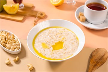 {{photo.Alt || photo.Description || 'Каша овсяная на молоке '}}