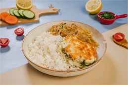 {{photo.Alt || photo.Description || 'Филе белой рыбы с шампиньонами и шпинатом '}}