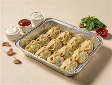 {{photo.Alt || photo.Description || 'Бокс мантов с курицей и шпинатом'}}